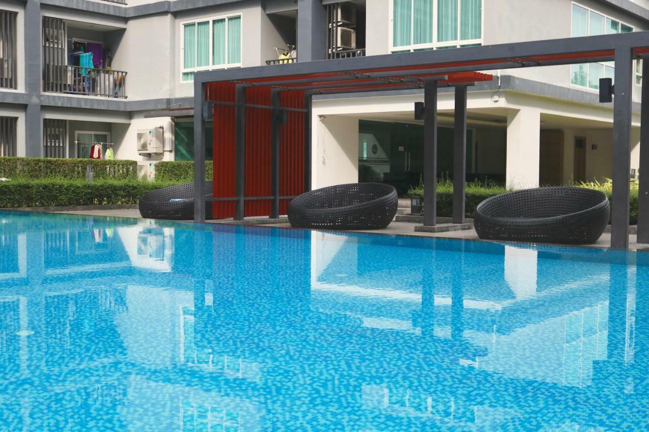 The View Condominium Suan Luang By Cwp, Phuket Town Bagian luar foto